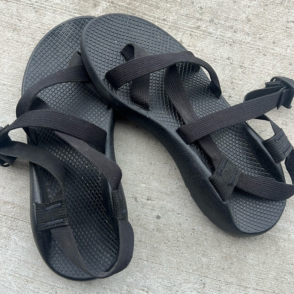 Women’s Black Chaco’s
